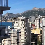 Flat With Sea Views In * カルプ