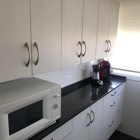 Flat With Sea Views In アパート カルプ